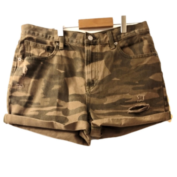 Lucky Brand Pants - Lucky Brand Green Army Shorts